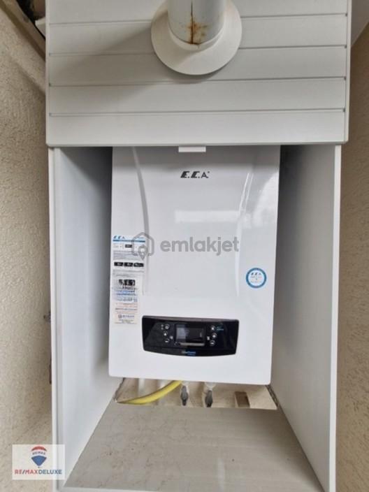 Başiskele'de Teraslı Manzaralı Eşyalı Kiralık 1+1 Dubleks Daire - 10