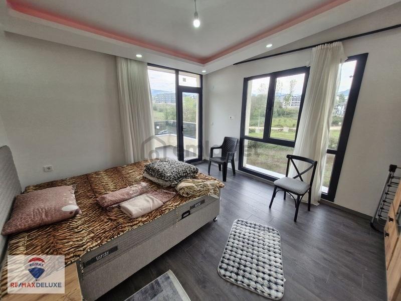 Başiskele'de Teraslı Manzaralı Eşyalı Kiralık 1+1 Dubleks Daire - 14
