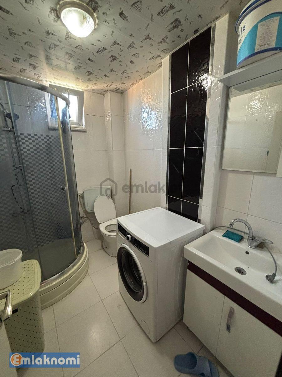 Emlaknomi'den 🏡 Yeşilada Mahallesi’nde Satılık 3+1 Daire! - 9