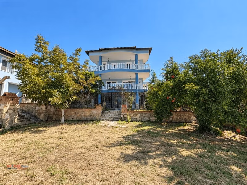 Güzelçamlıda Full Deniz Ve Doğa Manzaralı Geniş 3+2 Villa - 2