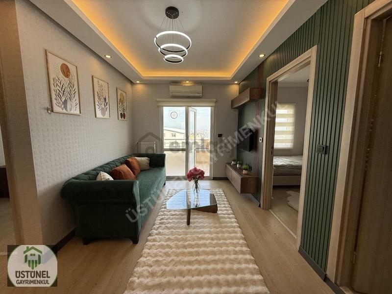 Üstünel'den Havuzlu Site İçerisinde Şehir Manzaralı 2+1 Daire - 3
