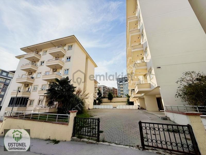 Üstünel'den Havuzlu Site İçerisinde Şehir Manzaralı 2+1 Daire - 33