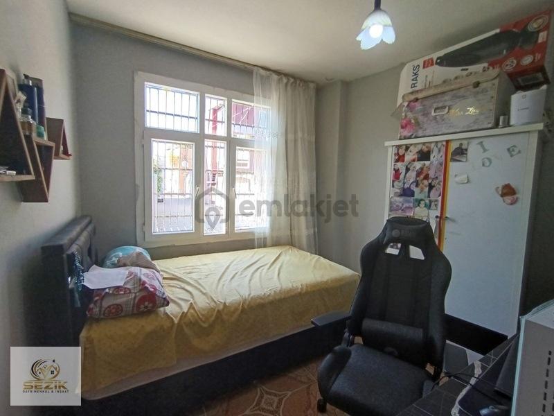 Şakirpaşa Uçak Mahallesi 2+1 3 Tarafı Sokak - 10