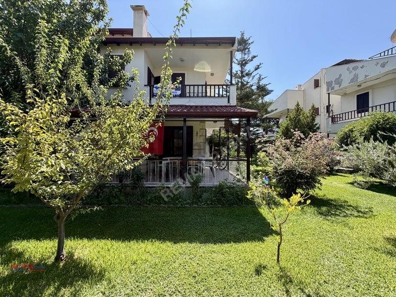 Barışkent Sitesi'nde Denize 250m Mesafede Triplex Villa - 3