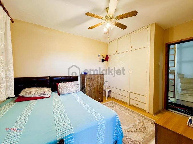 Barışkent Sitesi'nde Denize 250m Mesafede Triplex Villa - 17