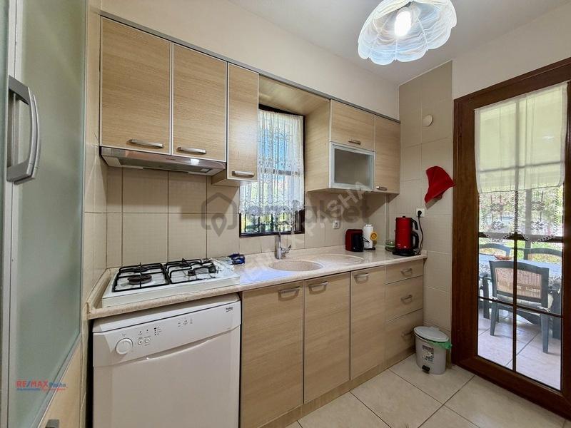 Barışkent Sitesi'nde Denize 250m Mesafede Triplex Villa - 13