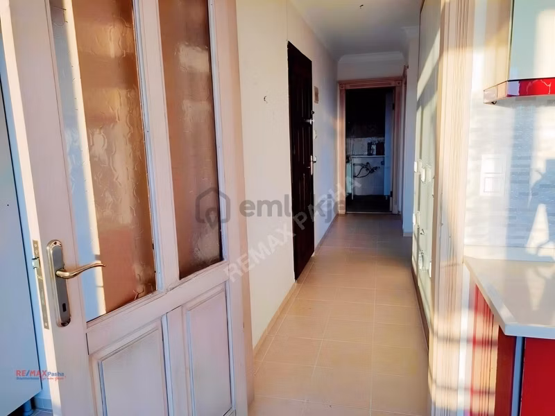 Kuşadası Marinada Deniz Manzaralı, Doğalgaz Kaloriferli Arakat - 25