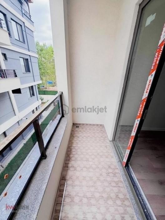 Başiskele Mahmutpaşa Strada Yanı Satılık 2+1 Arakat Daire - 18