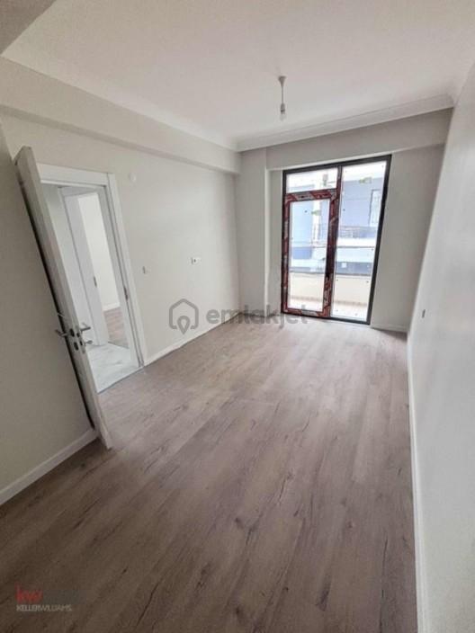 Başiskele Mahmutpaşa Strada Yanı Satılık 2+1 Arakat Daire - 17