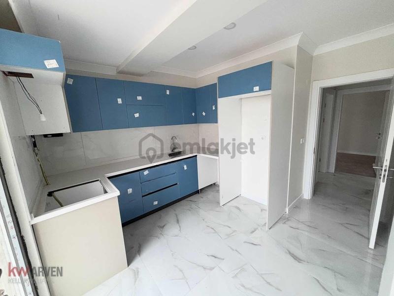 Başiskele Mahmutpaşa Strada Yanı Satılık 2+1 Arakat Daire - 11