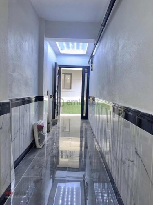 Başiskele Mahmutpaşa Strada Yanı Satılık 2+1 Arakat Daire - 5