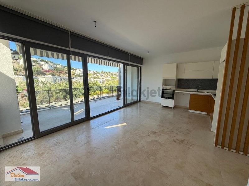 Bodrum Küçükbük Mah. Site İçerisinde Üstkat 2+1 Daire Kiralık - 5