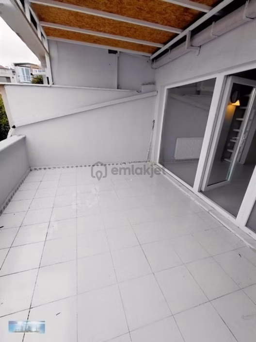 Fırsat Deniz Ve Şehir Manzaralı Teraslı Cift Banyo Cift Mutfak - 11