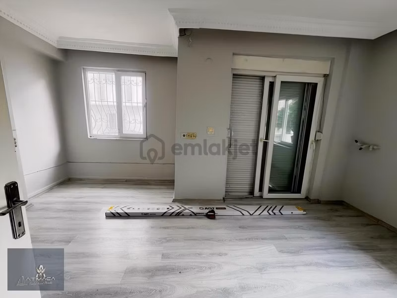 Kanalda Emsalsiz! Balkonlu, Koridorlu 1+1 | - 6