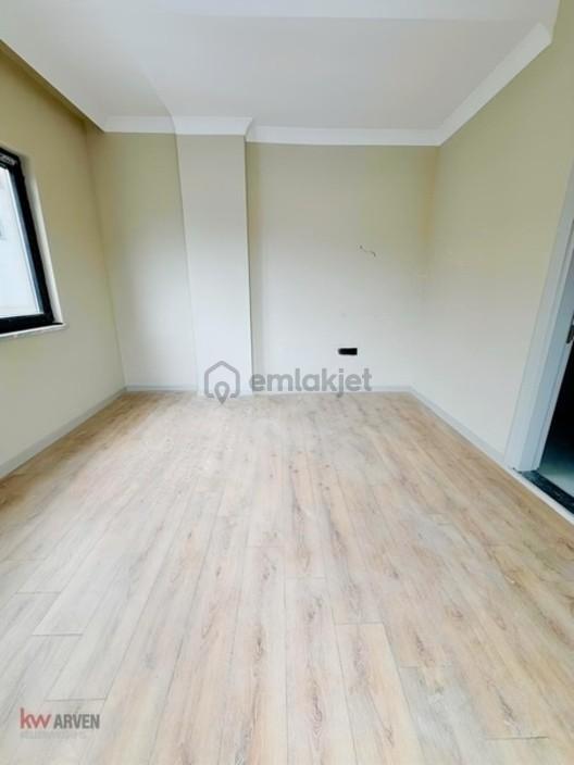 Yeşilyurt Mah. Satılık Asansörlü,teraslı 3+1 Ç.dubleksi Daire - 23