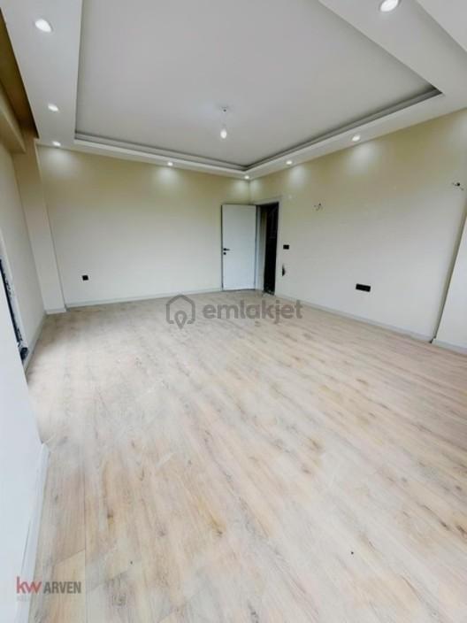 Yeşilyurt Mah. Satılık Asansörlü,teraslı 3+1 Ç.dubleksi Daire - 9