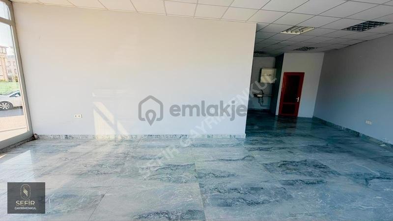 Seferihisar'da Cadde Üzerinde Kiralık Dükkan - 22