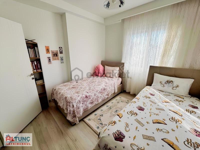 Altunç'dan Gürselpaşada Hayat Büfe Civarı Masrafsız 3+1 Daire - 16