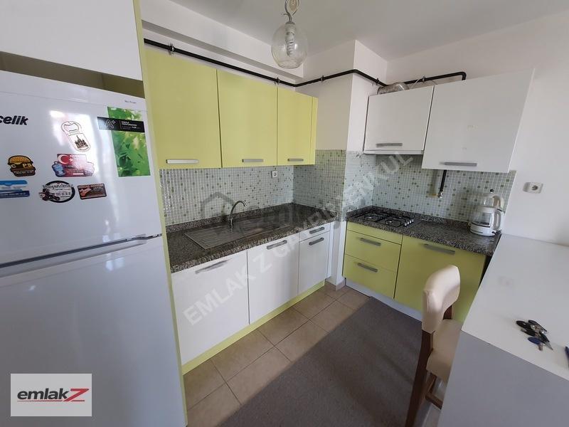 Mersin'de Güvenlikli Sitede Eşyalı 1+1 Kiralık Daire - 9