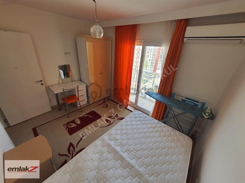 Mersin'de Güvenlikli Sitede Eşyalı 1+1 Kiralık Daire - 18