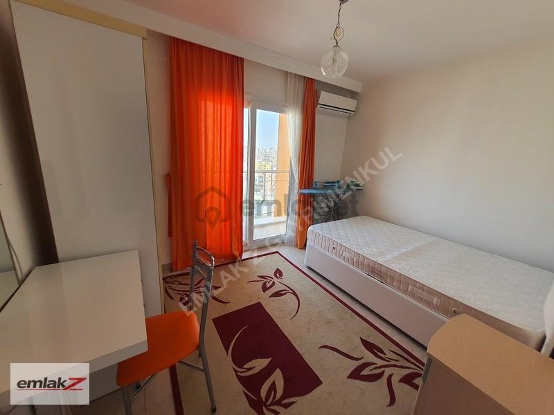 Mersin'de Güvenlikli Sitede Eşyalı 1+1 Kiralık Daire - 14