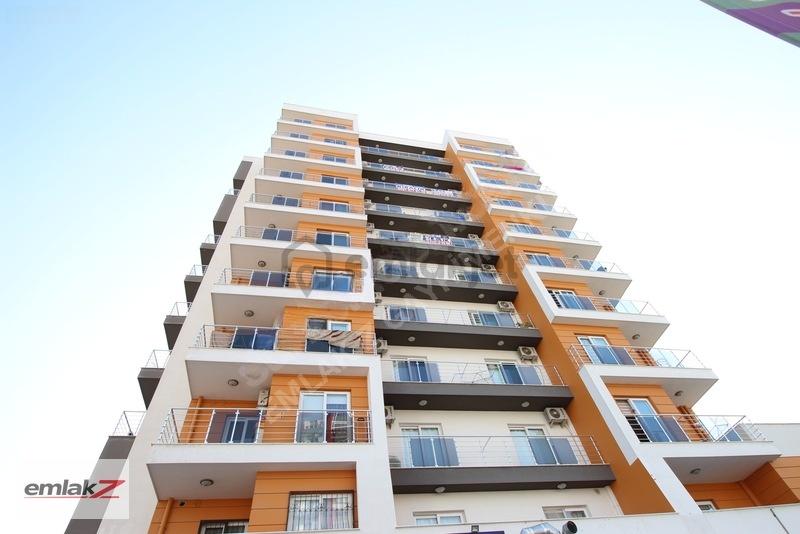 Mersin'de Güvenlikli Sitede Eşyalı 1+1 Kiralık Daire - 2