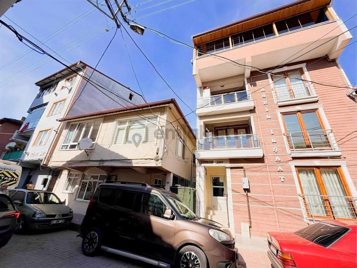 Asayra Dan Kuruçeşme Merkez De 2+1satılık Arakat - 2
