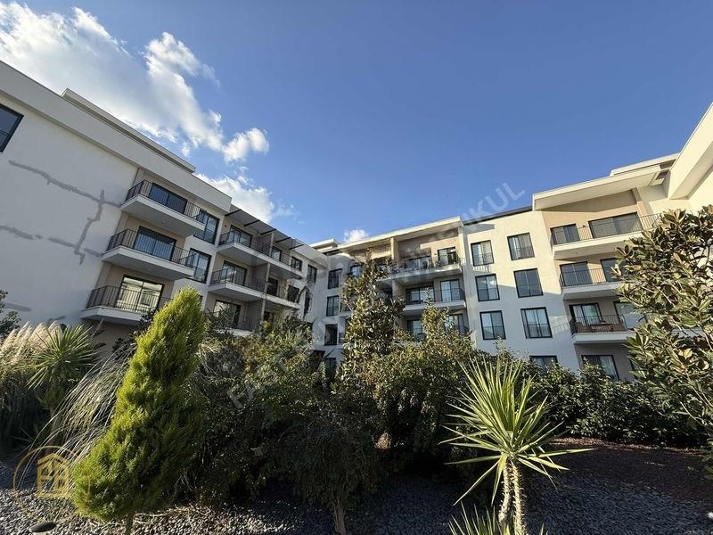 Bornova İkon Cadde Havuz Cephe 3+1 Satılık Daire - 24