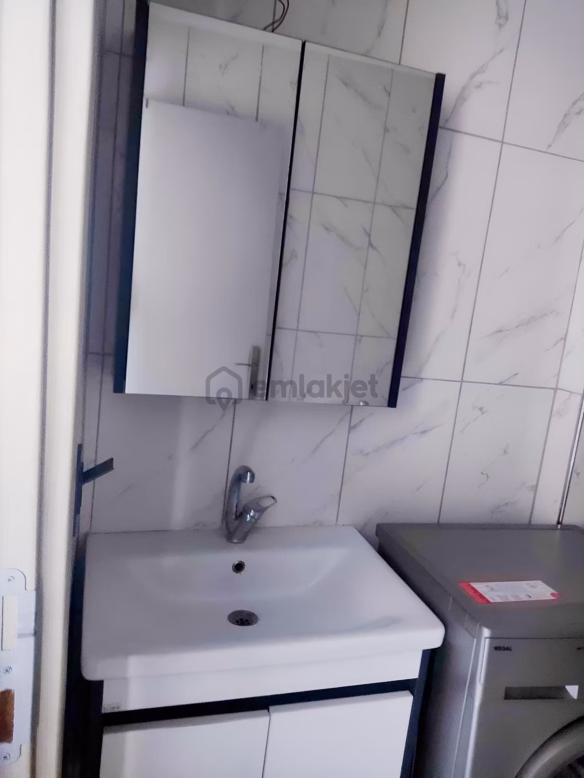Ersay'dan Eşyalı Kiralık-1+1-arakat-adalet Mh. - 7