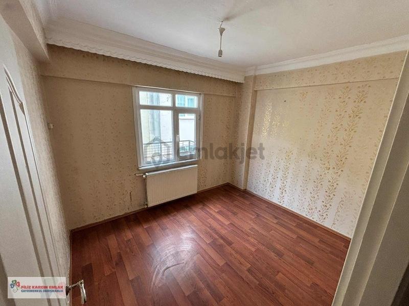 Bağcılar Yıldıztepe'de Kiralık 2+1 Daire (100m² Net) - 30