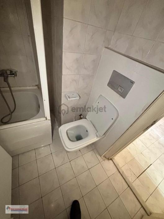 Bağcılar Yıldıztepe'de Kiralık 2+1 Daire (100m² Net) - 25