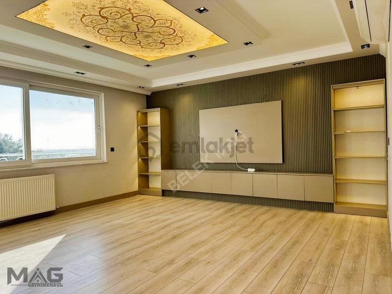 Serik Yeşilyurt'ta Satılık 2+1 Müstakil Ev (160m², Geniş Bahçeli - 3