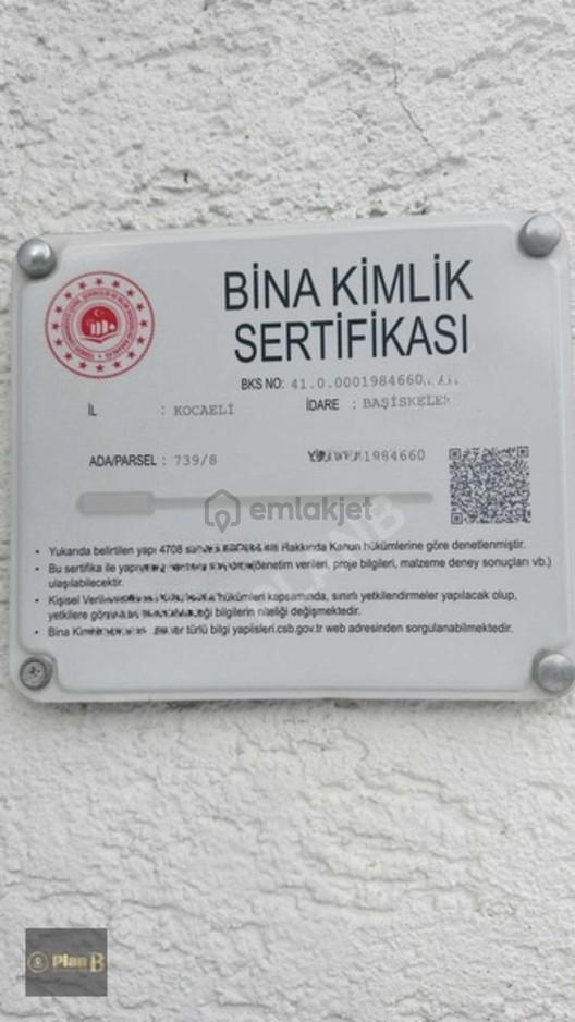 Başiskele Yeşilyurt Mahallesi'nde Satılık 3+1 Bahçe Dubleks - 2