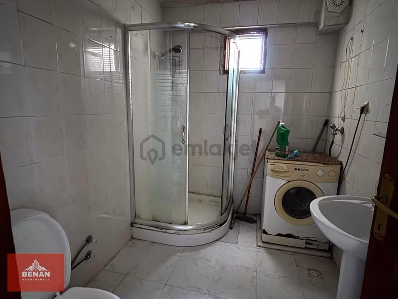 Acil Çınarcık Çamlıkta Satılık Yüksek Giriş 2+1 Doğalgazlı Daire - 24