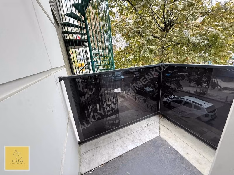 Suadiye'de Marmaray Yakını Satılık 2+1 Sıfır Daire,ara Kat, 80m² - 24