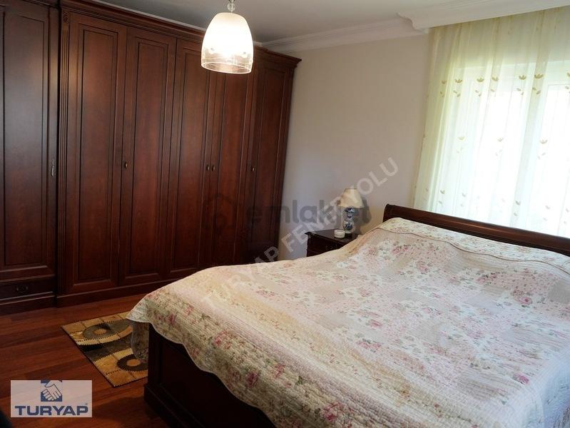 Arıköy'de, A+ Bakımlı, Orman Manzaralı, 5+2, 300m² Bahçeli Villa - 25