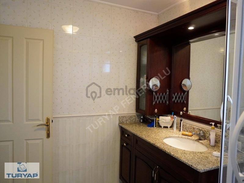 Arıköy'de, A+ Bakımlı, Orman Manzaralı, 5+2, 300m² Bahçeli Villa - 27