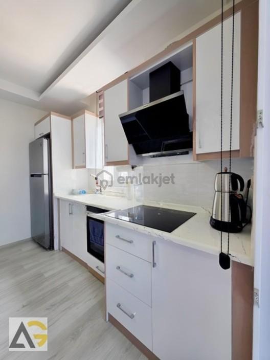 Auradan Üniversite Caddesinde Eşyalı Kiralık 1+1 Daire - 6