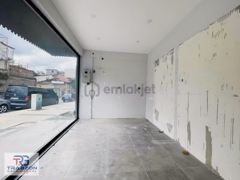 Yalı'da Ana Yolda Kiralık 25m² Dükkan - 8