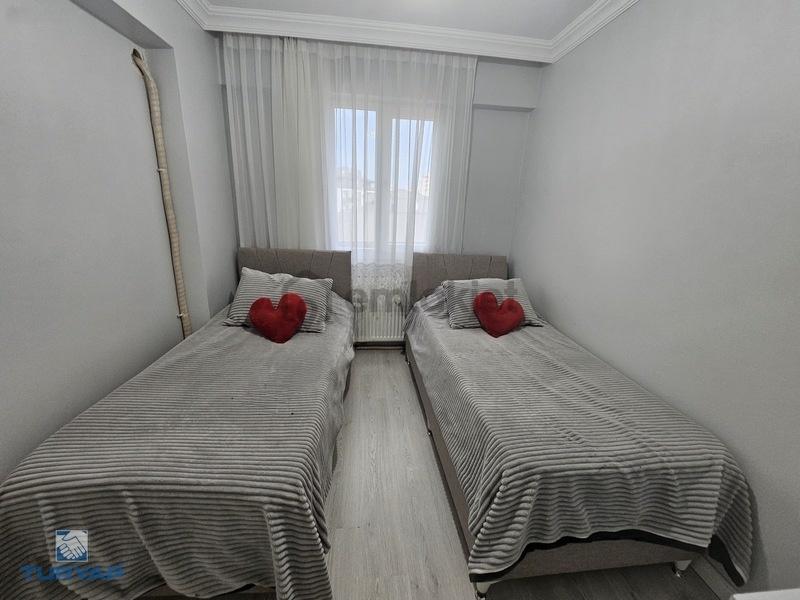 Aydın Caddesinde 160 M² Lüks 3+1 Çift Balkon&asansör Satılık - 12