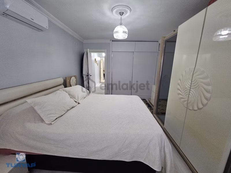 Aydın Caddesinde 160 M² Lüks 3+1 Çift Balkon&asansör Satılık - 14