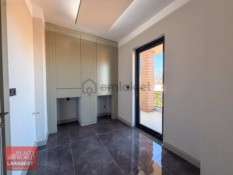 Döşemealtında Tam Müstakil Parselde Özel Havuzlu Sıfır Villa - 25