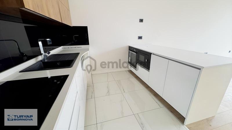 Double Diamond'da Deniz Manzaralı Satılık 2+1 Daire - 7