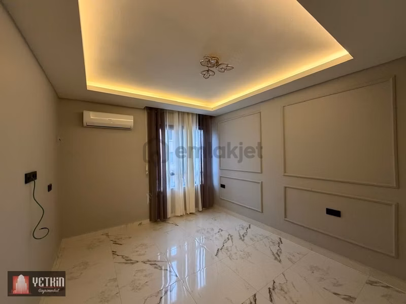 Yetkin'den Alanya Merkez De Yeni 1+1 Kiralık - 4