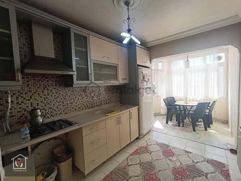 Torbalı Mahallesinde 3+1 120 M2 Doğalgazlı Asansörlü Sınırsız - 2