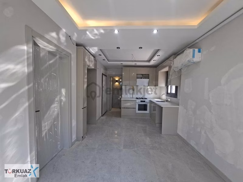 Torbalı İzbanın Yanınbaşında Yüksek Kredili Lüks Sıfır 1+1