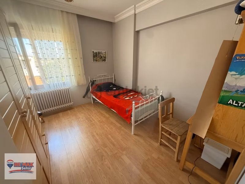 Yalova Remax'dan Fatih Caddesin'de - 13