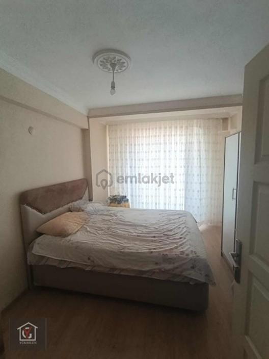 Torbalı Mahallesinde 3+1 120 M2 Ara Kat İzban Yakını - 3