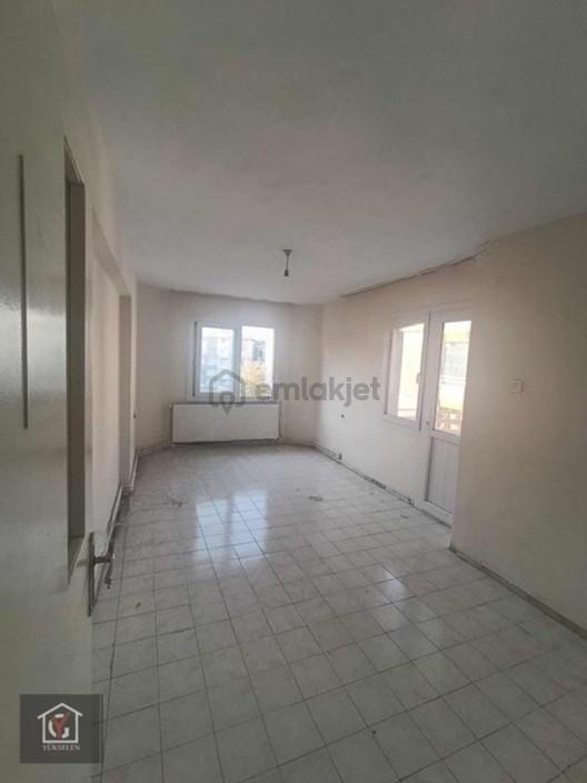 Barış Yapı Sitesinde 2+1 90 M2 Ara Kat Doğalgazlı - 2