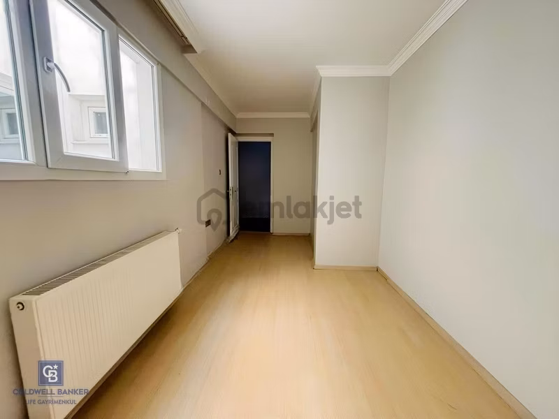 Karşıyaka Şemiklerde 155m2 3+1 Kiralık Daire - 24